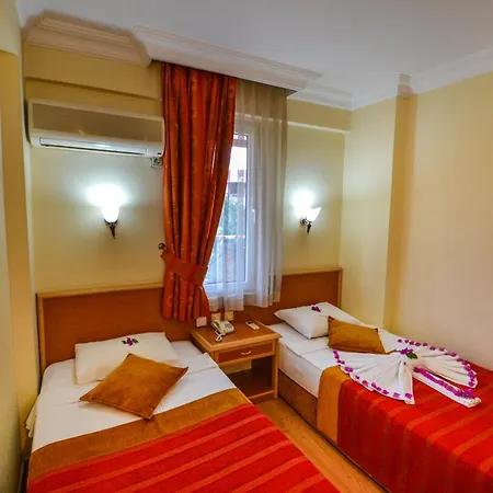 My Aparthotel 4*